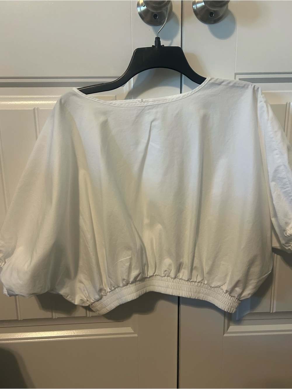Worthington White Elastic-Hem Puff Sleeve Crop Top